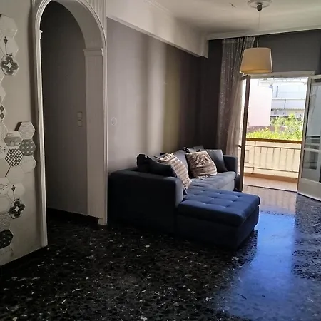 Serenity Chania Centre Апартаменты *