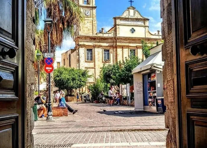 Serenity Chania Centre *