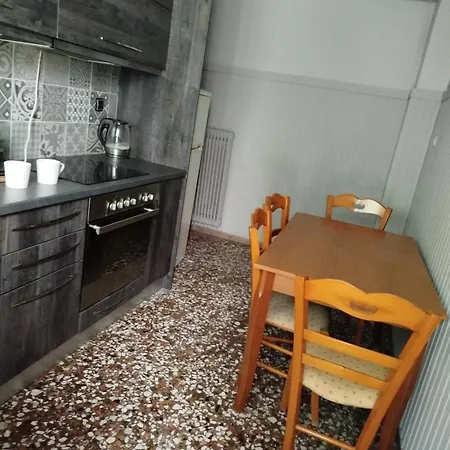 Serenity Chania Centre Апартаменти